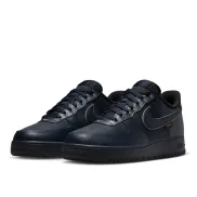 Air Force 1' 07 LV8 de Nike