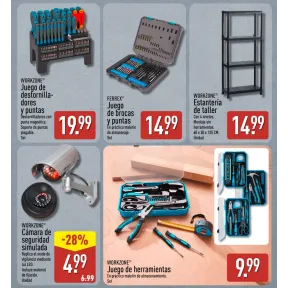 Juego de herramientas: destornilladores y brocas.