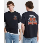Camiseta de Aerosmith con diseño exclusivo.