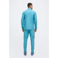 Chándal de Under Armour para un estilo deportivo.