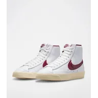 Blazer Mid 77 de Nike: Zapatillas icónicas y cómodas