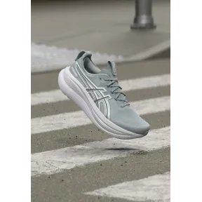 Nimbus 28 ATC de Asics: comodidad y rendimiento.