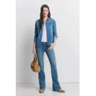 Bootcut Jeans para un Look Casual y Elegante