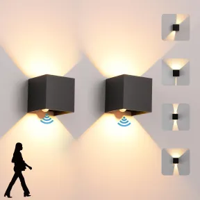 Aplique LED Impermeable para Pared con Sensor de Movimiento