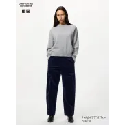 Pantalón Uniqlo de pana con pierna curvada