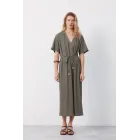 Vestido estructurado con cinturón de Cortefiel (S, M, L)