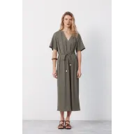 Vestido estructurado con cinturón de Cortefiel (S, M, L)