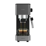 Cafetera Cecotec Cafelizzia 690 en color gris y negro