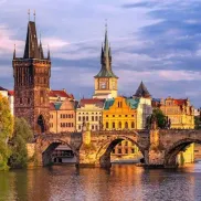 Escapada a PRAGA: Vuelos + Hotel 96€ desde Barcelona