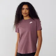 Club Nike Tee Shirt