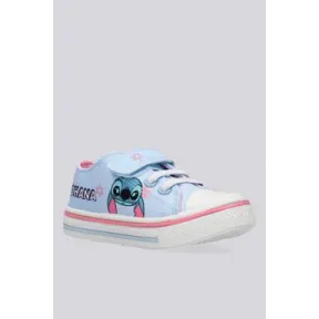 Varios colores en sandalias modernas
