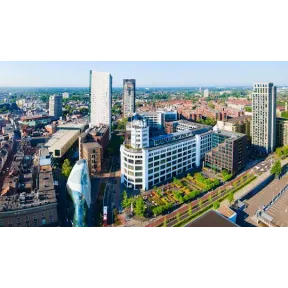 Vuelo ida y vuelta a Eindhoven desde 49€ en Septiembre