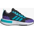 Zapatillas 'Adidas x Minecraft' para deporte y estilo.