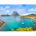 Ferry + Apartahotel 3★ en Ibiza: 4 noches con desayuno
