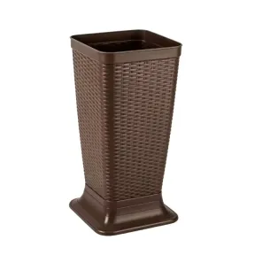 Paraguas: cubo para su almacenamiento.