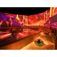 Aventura acuática en Futuroscope: Hotel 4★ y entradas