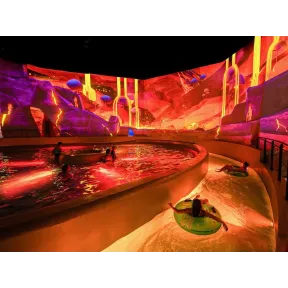 Aventura acuática en Futuroscope: Hotel 4★ y entradas