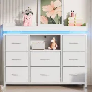Cómoda blanca con 8 cajones y LED RGB - 108 x 30 x 82 cm