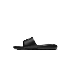 Chanclas Nike para baño.