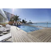Hotel 4* en Ibiza con ferry y media pensión - Septiembre