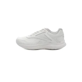 DMX MAX Reebok Walk Ultra 7: Comodidad y Estilo