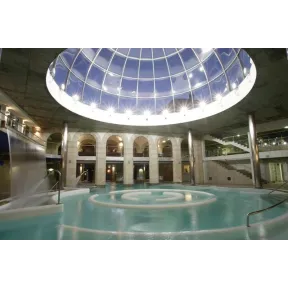 Escapada relax 4* en Galicia: Balneario de Mondariz con Spa