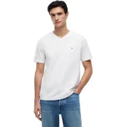 Camiseta de Tommy Hilfiger para un estilo clásico.