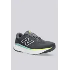 Evoz de New Balance: Innovación en Calzado Deportivo