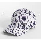 Gorra Santana de Barbour International con estampado de leopardo morada.