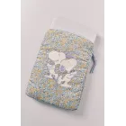 Funda Snoopy para tablet con flores, 20x27x1.5 cm.