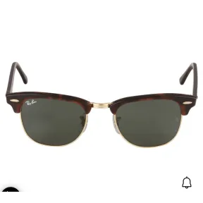 Clubmaster Unisex Rayban: Estilo Clásico para Todos