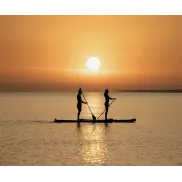 Complete tabla de SUP para disfrutar en la playa.
