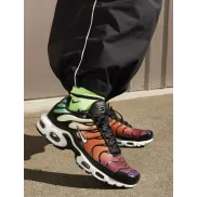 Nike Air Max Plus Sneakers - Tallas 37, 38 y 38.5 disponibles