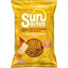 Snack ondulado de 100% cereales, cheddar y cebolla caramelizada