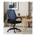 Silla giratoria de oficina con soporte lumbar y reposacabezas.