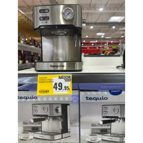Cafetera expresso Tequio en promoción en Family Cash