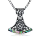 Hacha Vikinga en Collar de Plata Decorativo