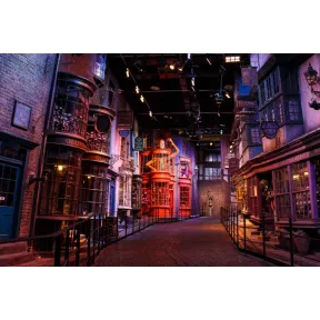 Hotel premium en Londres: Desayuno y entradas a Harry Potter