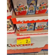 12 huevos Kinder Sorpresa en Carrefour Granada
