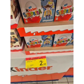 12 huevos Kinder Sorpresa en Carrefour Granada