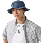 Gorra Bay de Levi's para hombre con cordón ajustable.
