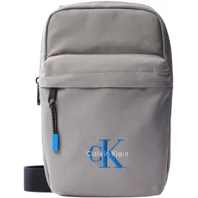 Sling Bold de Calvin Klein en bolsa