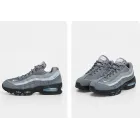 Air Max 95 de Nike: Estilo y comodidad en cada paso.