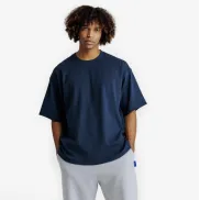 Camiseta azul marino Elementals para hombre.