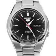 Automático Seiko 5: Reloj con estilo y precisión.