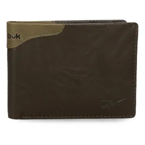 Cartera Marrón Reebok Club Horizontal con Monedero 11,5x8x1 cm