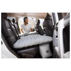 Coche con colchón de aire para mayor comodidad