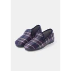 Zapatillas cómodas para casa: 2 pares disponibles.