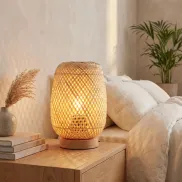 Lámpara boho de mimbre y fibras naturales para mesa