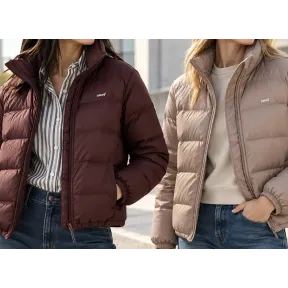 Chaqueta de mujer Levi's acolchada, se guarda en su bolsillo